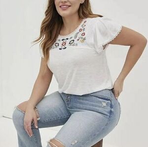 Torrid White Puff Sleeve Swing Top